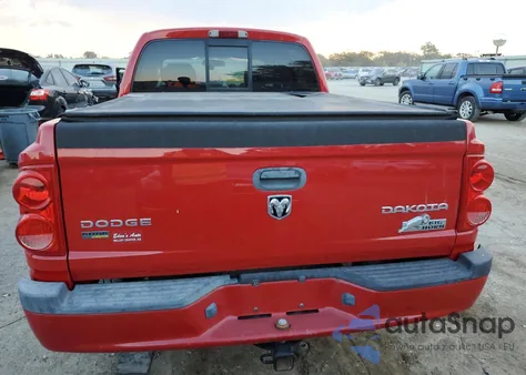 2010 Dodge Dakota Sxt z USA, uszkodzony, nr VIN 1D7CW3GP9AS175813